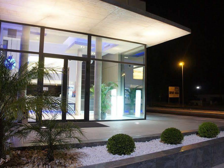 奥利瓦海滩公寓酒店 外观 照片